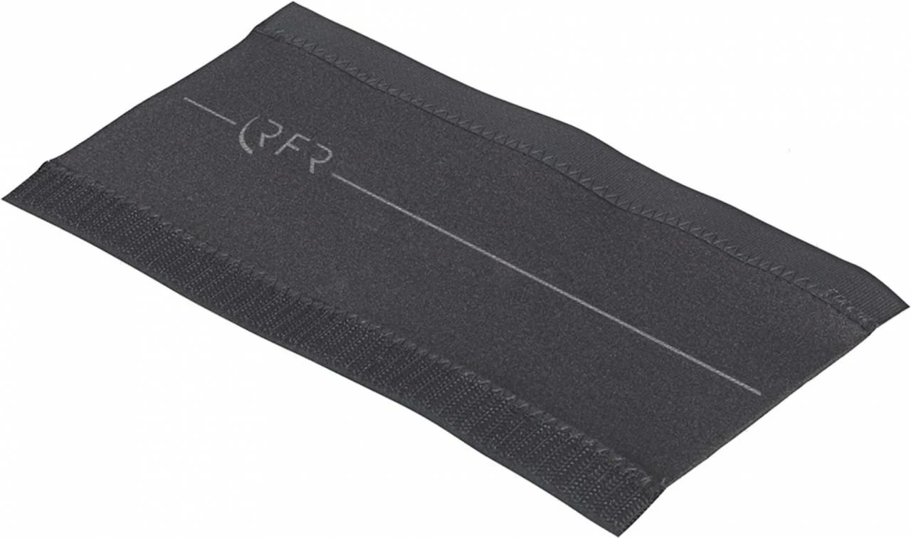 RFR Protecteur De Base De Chaîne L Noir